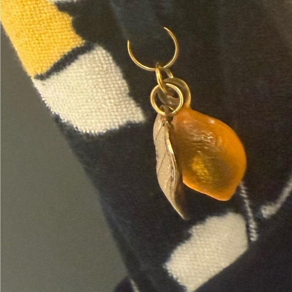 Juicy Couture L Y2K vintage velour lemon hoodie great vintage condition - Picture 15 of 15